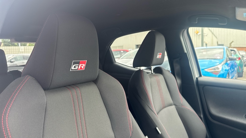 Toyota Yaris 1.5 Hybrid GR Sport 5dr CVT Hybrid Hatchback - Image 19