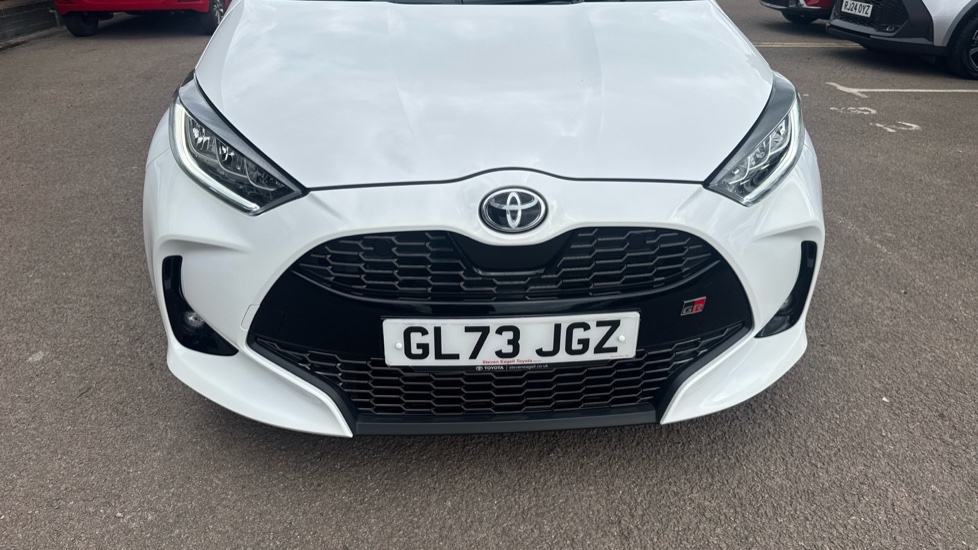 Toyota Yaris 1.5 Hybrid GR Sport 5dr CVT Hybrid Hatchback - Image 35