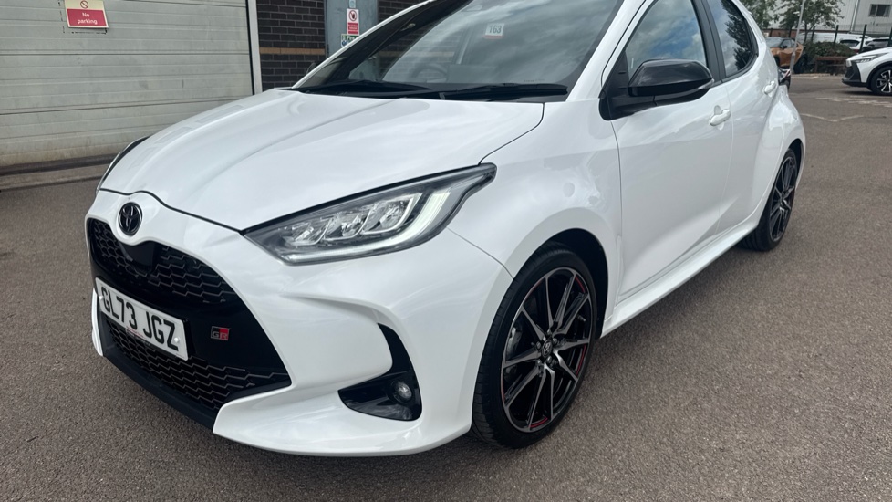 Toyota Yaris 1.5 Hybrid GR Sport 5dr CVT Hybrid Hatchback - Image 36