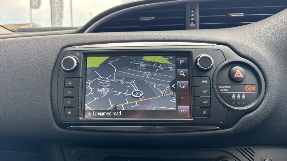 Toyota Yaris 1.5 Hybrid Excel TSS 5dr CVT Hybrid Hatchback - Image 9