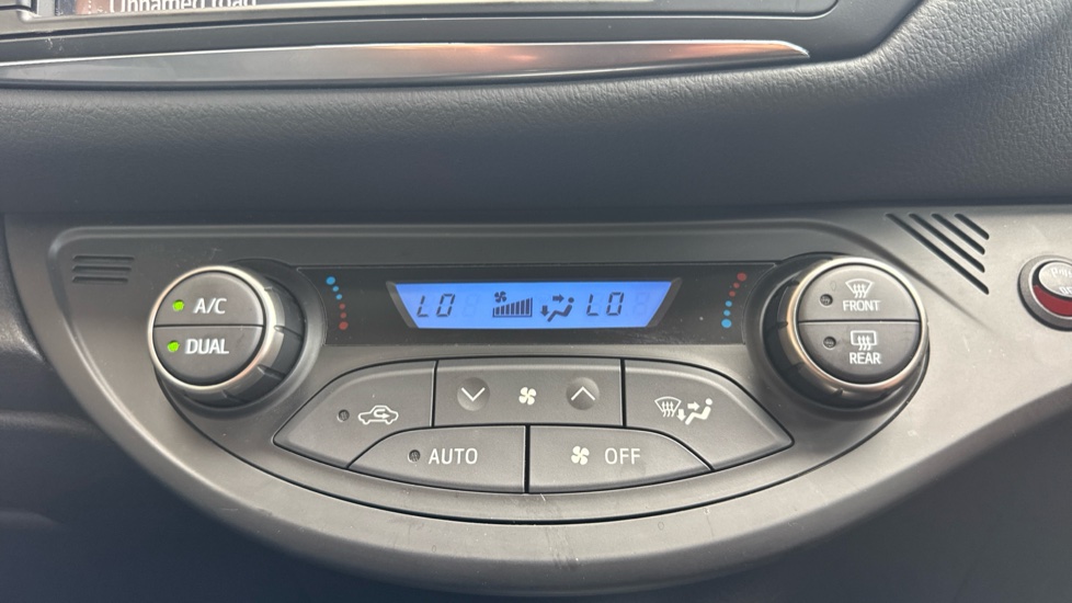 Toyota Yaris 1.5 Hybrid Excel TSS 5dr CVT Hybrid Hatchback - Image 35