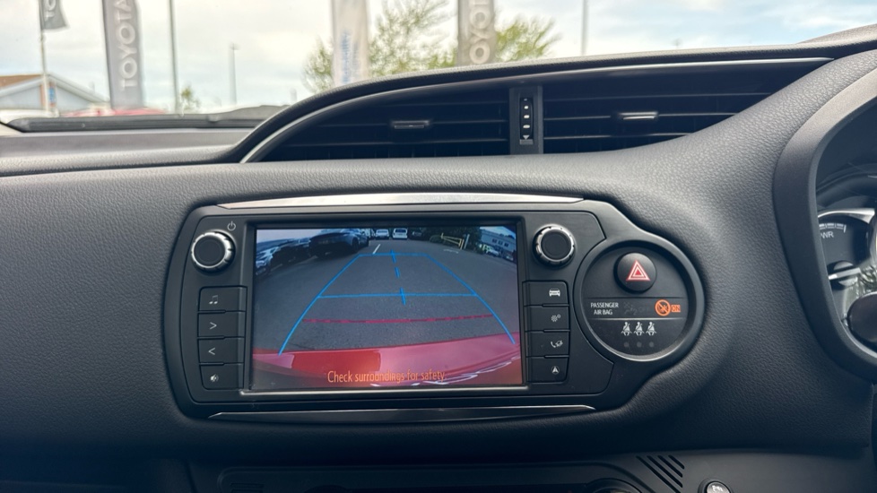 Toyota Yaris 1.5 Hybrid Excel TSS 5dr CVT Hybrid Hatchback - Image 36