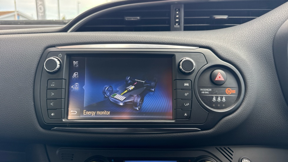 Toyota Yaris 1.5 Hybrid Excel TSS 5dr CVT Hybrid Hatchback - Image 42