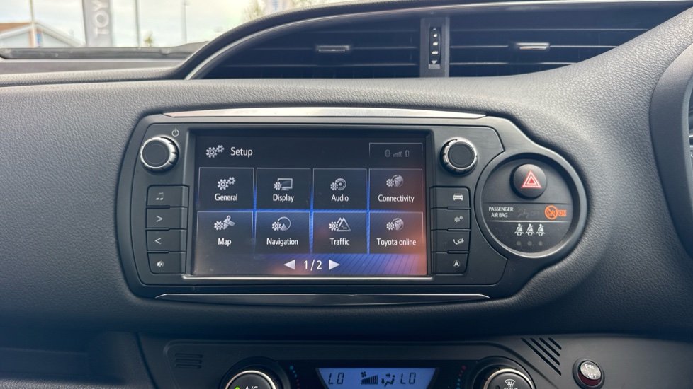 Toyota Yaris 1.5 Hybrid Excel TSS 5dr CVT Hybrid Hatchback - Image 43