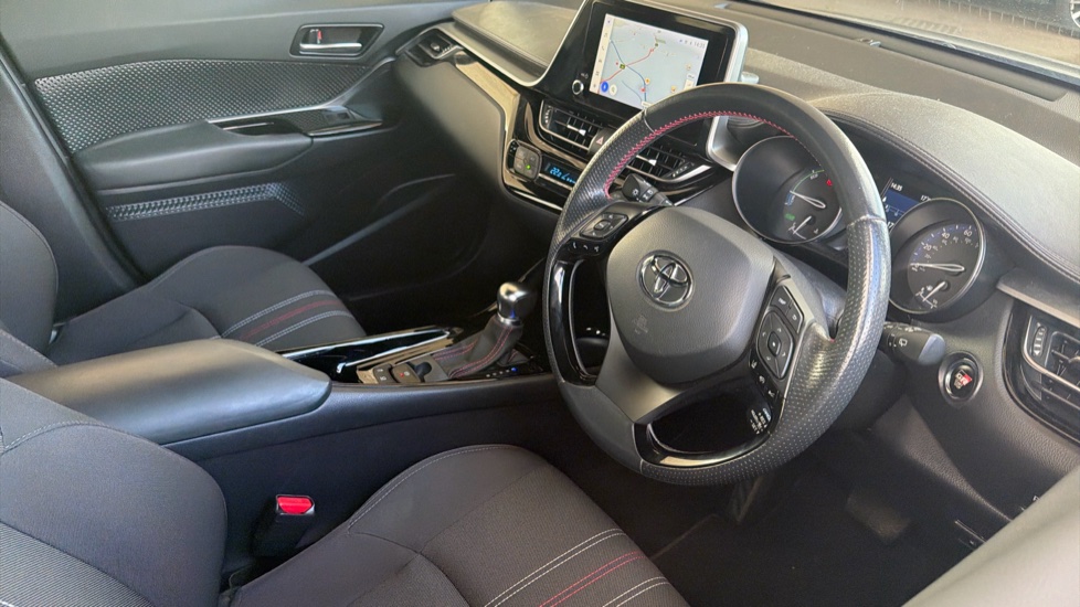 Toyota C-HR 1.8 Hybrid GR Sport 5dr CVT Hybrid Hatchback - Image 12