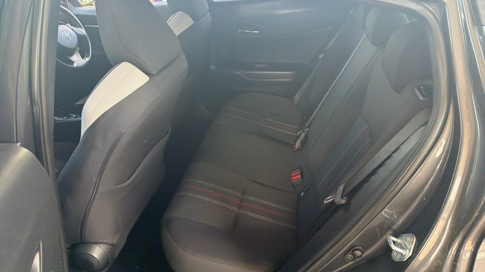 Toyota C-HR 1.8 Hybrid GR Sport 5dr CVT Hybrid Hatchback - Image 15
