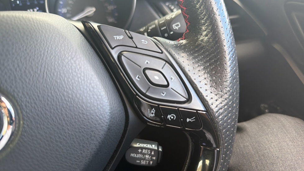 Toyota C-HR 1.8 Hybrid GR Sport 5dr CVT Hybrid Hatchback - Image 36