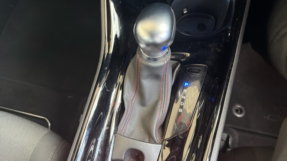Toyota C-HR 1.8 Hybrid GR Sport 5dr CVT Hybrid Hatchback - Image 43