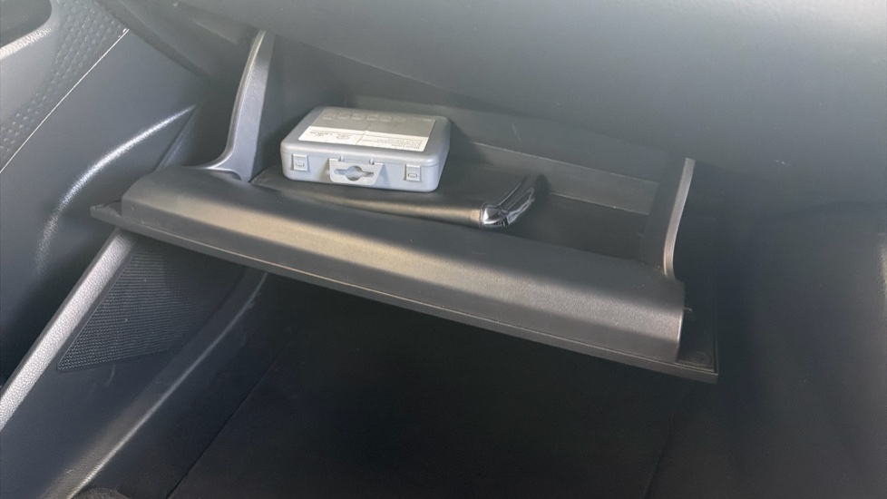 Toyota C-HR 1.8 Hybrid GR Sport 5dr CVT Hybrid Hatchback - Image 52
