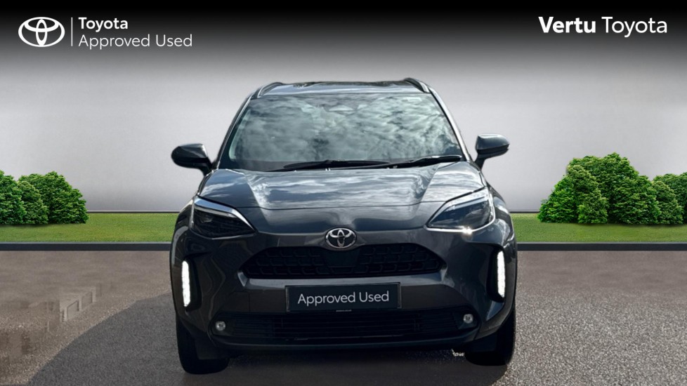 Toyota Yaris Cross 1.5 Hybrid Design 5dr CVT Hybrid Estate - Image 22