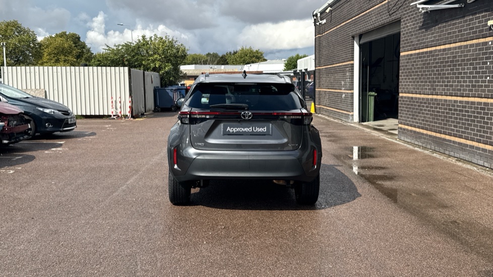 Toyota Yaris Cross 1.5 Hybrid Design 5dr CVT Hybrid Estate - Image 26