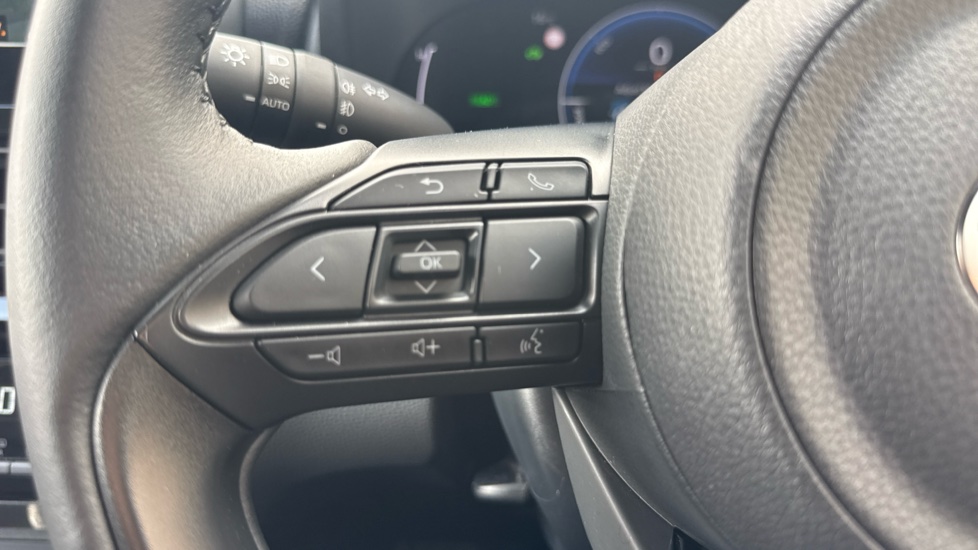 Toyota Yaris Cross 1.5 Hybrid Design 5dr CVT Hybrid Estate - Image 39