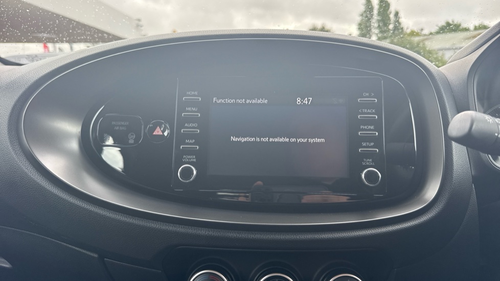 Toyota Aygo X 1.0 VVT-i Pure 5dr Petrol Hatchback - Image 9