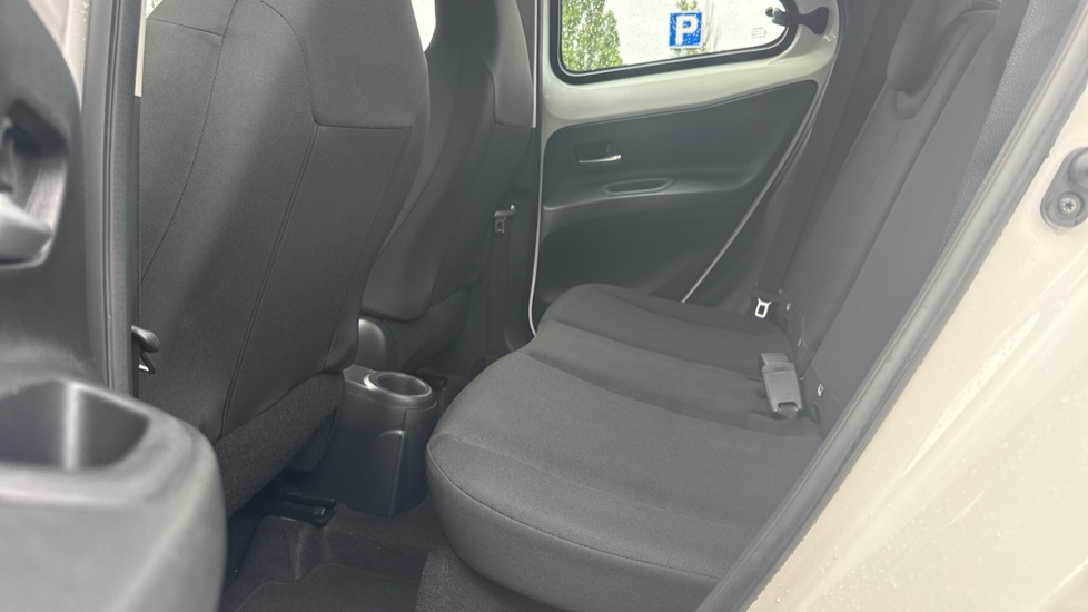 Toyota Aygo X 1.0 VVT-i Pure 5dr Petrol Hatchback - Image 15