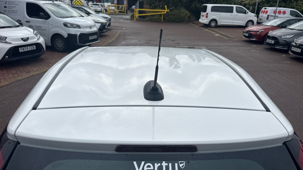 Toyota Aygo X 1.0 VVT-i Pure 5dr Petrol Hatchback - Image 29