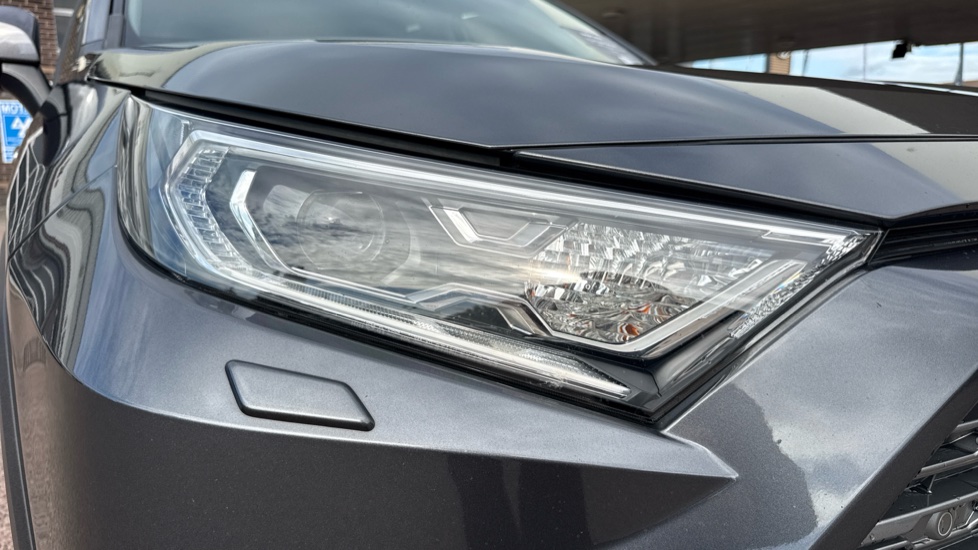 Toyota RAV4 2.5 VVT-i Hybrid Excel 5dr CVT Hybrid Estate - Image 20