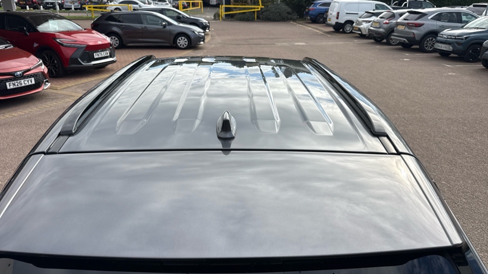 Toyota RAV4 2.5 VVT-i Hybrid Excel 5dr CVT Hybrid Estate - Image 29