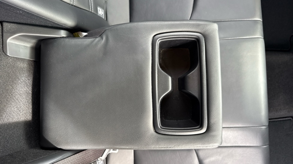 Toyota RAV4 2.5 VVT-i Hybrid Excel 5dr CVT Hybrid Estate - Image 39