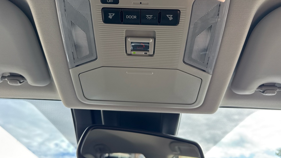 Toyota RAV4 2.5 VVT-i Hybrid Excel 5dr CVT Hybrid Estate - Image 50