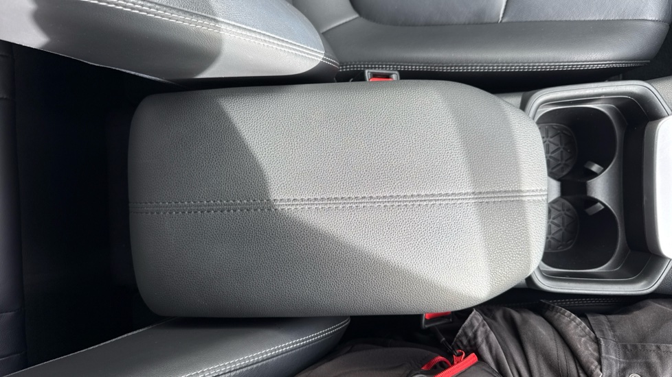 Toyota RAV4 2.5 VVT-i Hybrid Excel 5dr CVT Hybrid Estate - Image 52