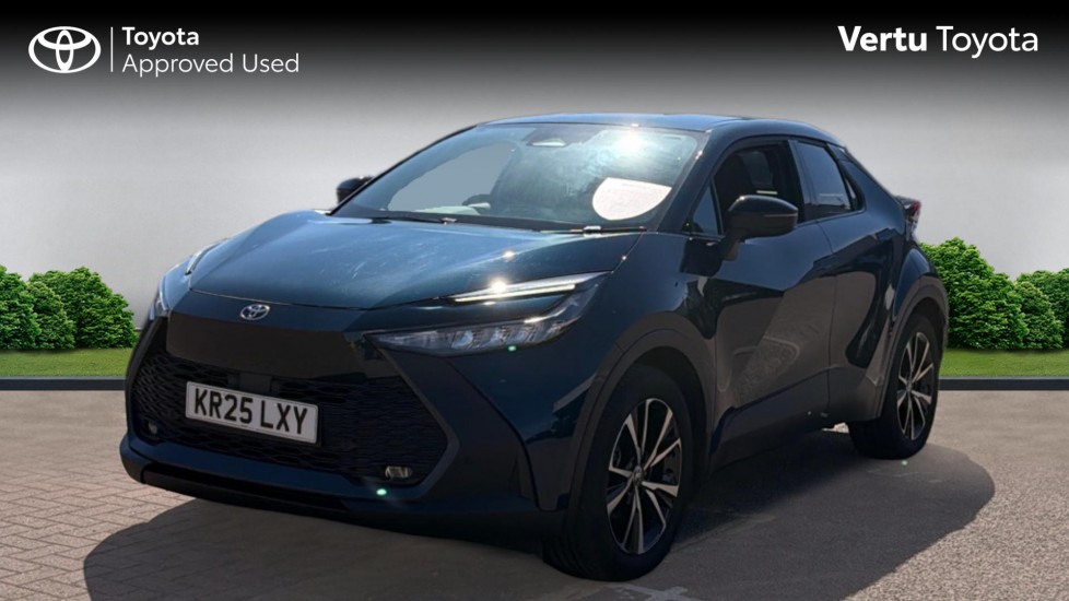 Toyota C-HR 1.8 Hybrid Design 5dr CVT Hybrid Hatchback - Image 3