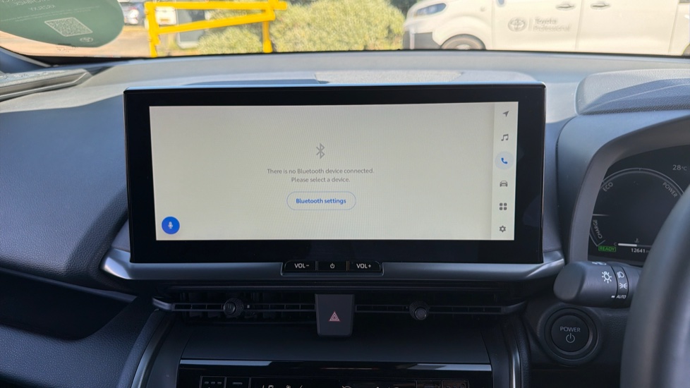 Toyota C-HR 1.8 Hybrid Design 5dr CVT Hybrid Hatchback - Image 30