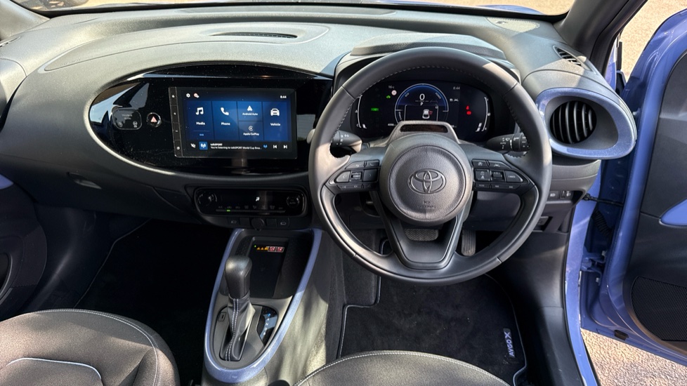 Toyota Aygo X 1.5 Hybrid Design 5dr CVT Hybrid Hatchback - Image 6