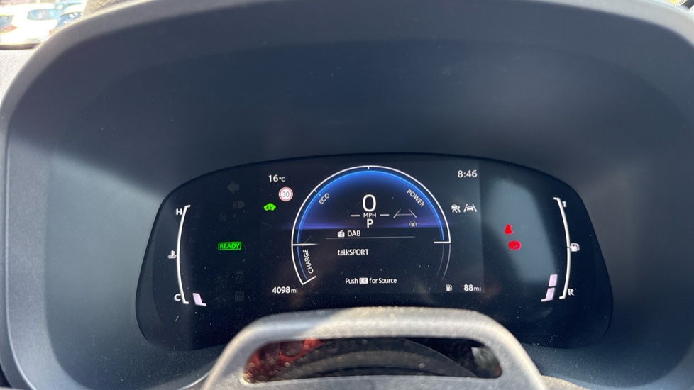 Toyota Aygo X 1.5 Hybrid Design 5dr CVT Hybrid Hatchback - Image 11