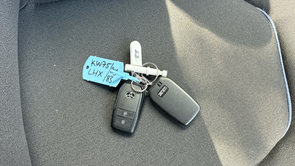 Toyota Aygo X 1.5 Hybrid Design 5dr CVT Hybrid Hatchback - Image 28