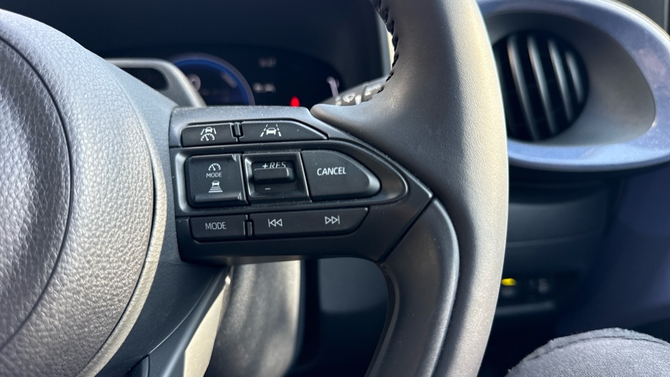 Toyota Aygo X 1.5 Hybrid Design 5dr CVT Hybrid Hatchback - Image 31