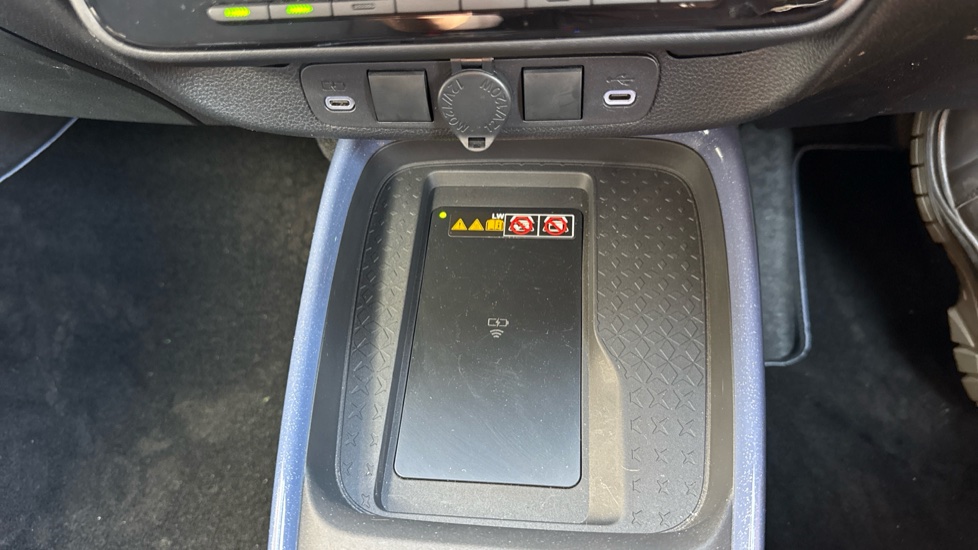Toyota Aygo X 1.5 Hybrid Design 5dr CVT Hybrid Hatchback - Image 38