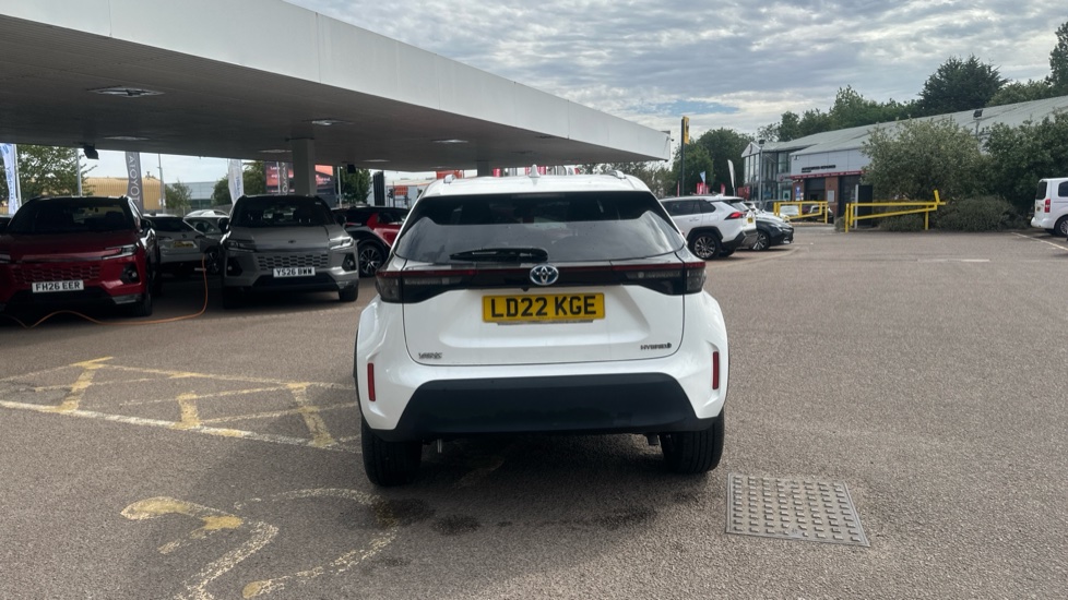 Toyota Yaris Cross 1.5 Hybrid Design 5dr CVT Hybrid Estate - Image 26
