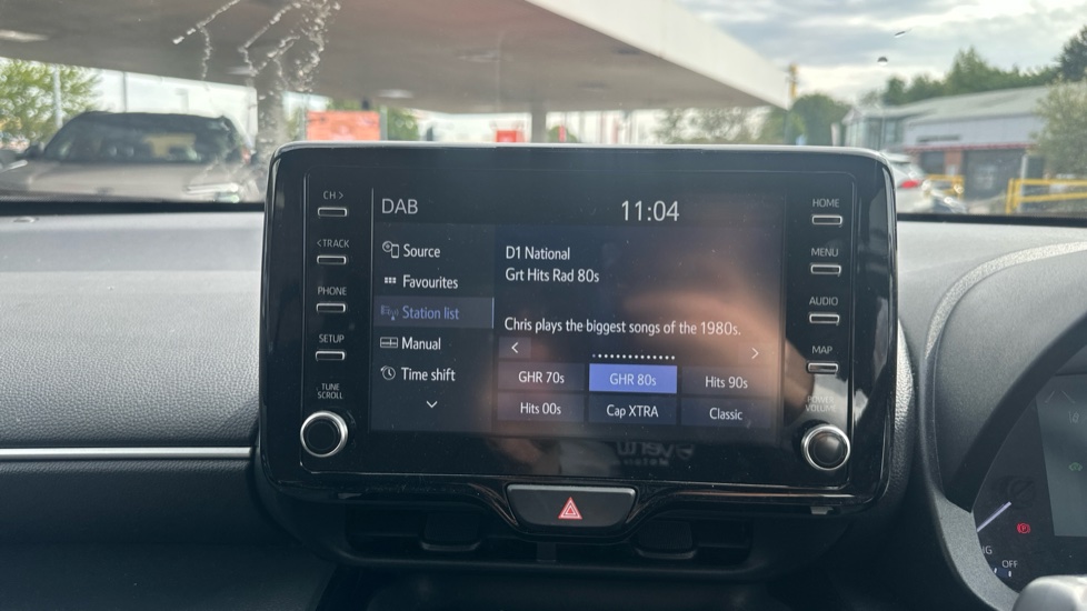 Toyota Yaris Cross 1.5 Hybrid Design 5dr CVT Hybrid Estate - Image 33