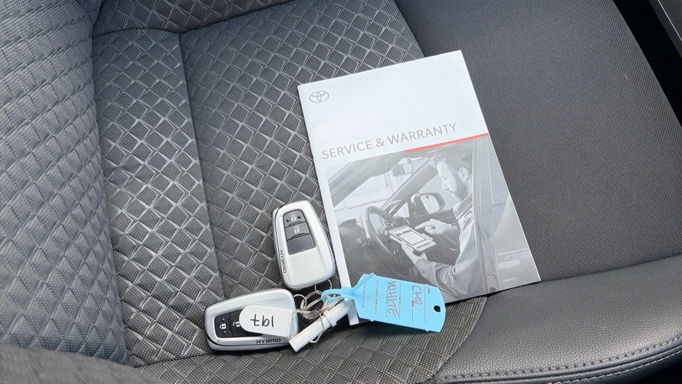 Toyota C-HR 1.8 Hybrid Design 5dr CVT Hybrid Hatchback - Image 27