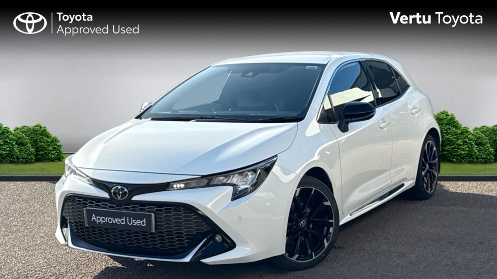 Toyota Corolla 1.8 VVT-i Hybrid GR Sport 5dr CVT Hybrid Hatchback - Image 3