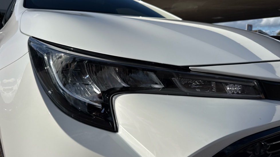 Toyota Corolla 1.8 VVT-i Hybrid GR Sport 5dr CVT Hybrid Hatchback - Image 20