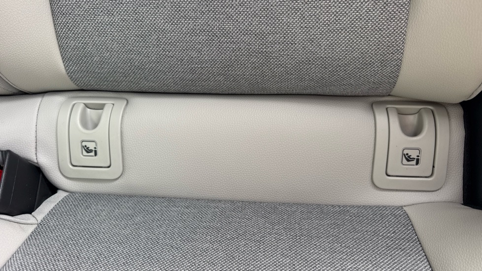 Toyota Yaris 1.5 Hybrid Excel 5dr CVT Hybrid Hatchback - Image 14
