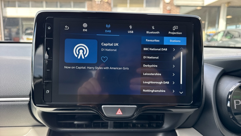 Toyota Yaris 1.5 Hybrid Excel 5dr CVT Hybrid Hatchback - Image 43
