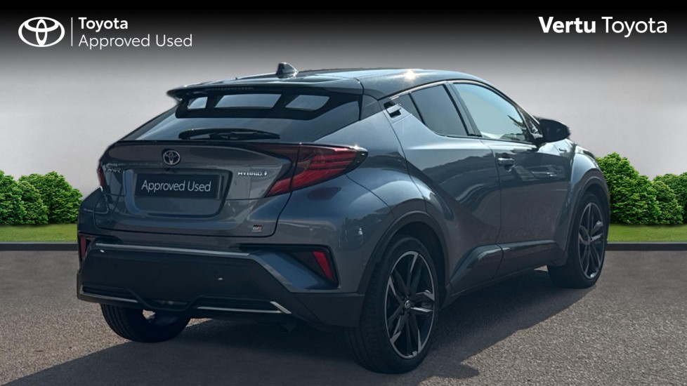 Toyota C-HR 1.8 Hybrid GR Sport 5dr CVT Hybrid Hatchback - Image 2