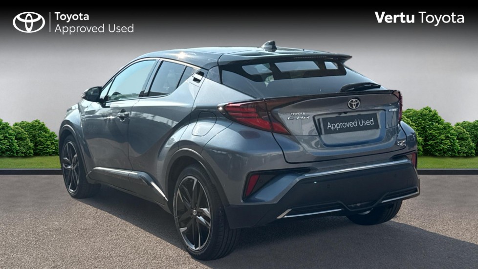 Toyota C-HR 1.8 Hybrid GR Sport 5dr CVT Hybrid Hatchback - Image 4