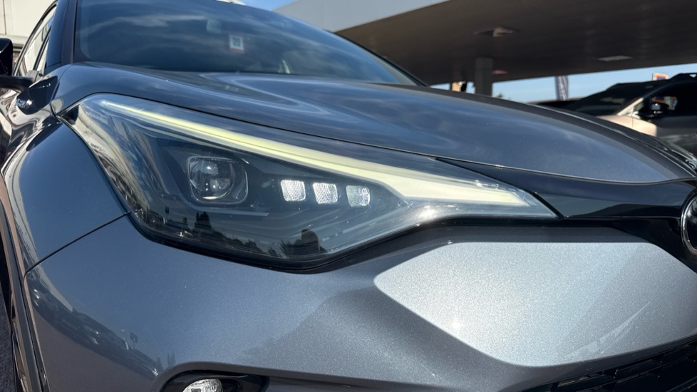 Toyota C-HR 1.8 Hybrid GR Sport 5dr CVT Hybrid Hatchback - Image 20