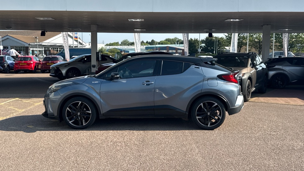 Toyota C-HR 1.8 Hybrid GR Sport 5dr CVT Hybrid Hatchback - Image 24