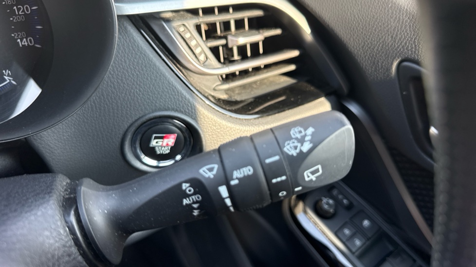 Toyota C-HR 1.8 Hybrid GR Sport 5dr CVT Hybrid Hatchback - Image 34