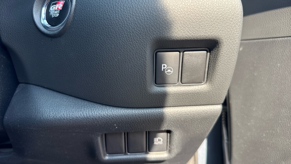 Toyota C-HR 1.8 Hybrid GR Sport 5dr CVT Hybrid Hatchback - Image 48