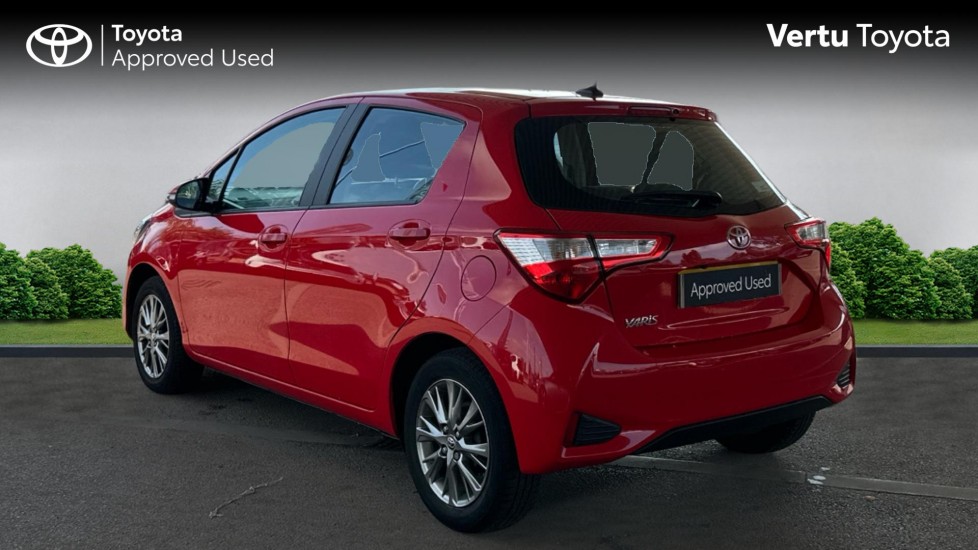 Toyota Yaris 1.5 VVT-i Icon 5dr Petrol Hatchback - Image 4