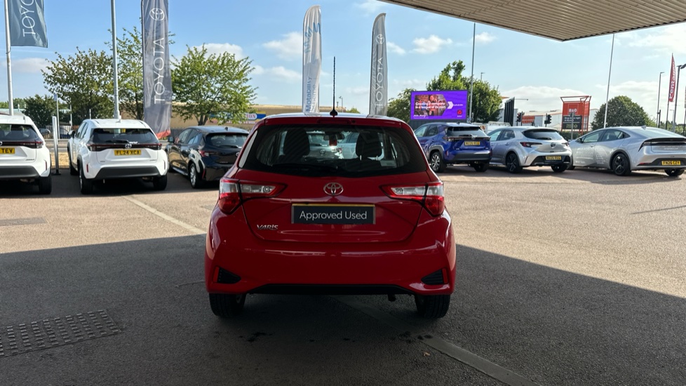 Toyota Yaris 1.5 VVT-i Icon 5dr Petrol Hatchback - Image 26