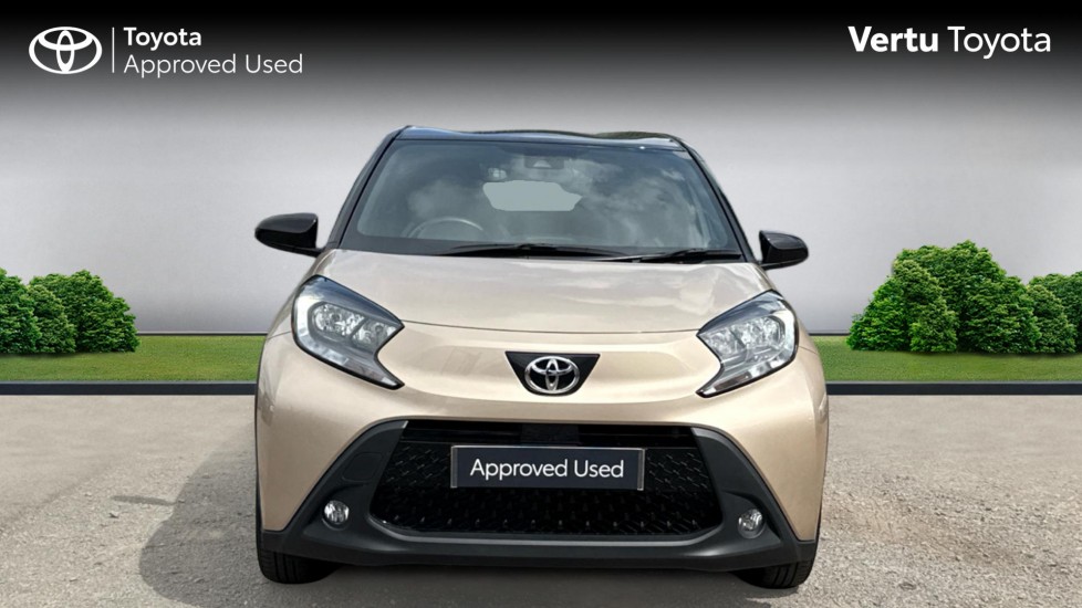 Toyota Aygo X 1.0 VVT-i Edge 5dr Petrol Hatchback - Image 22