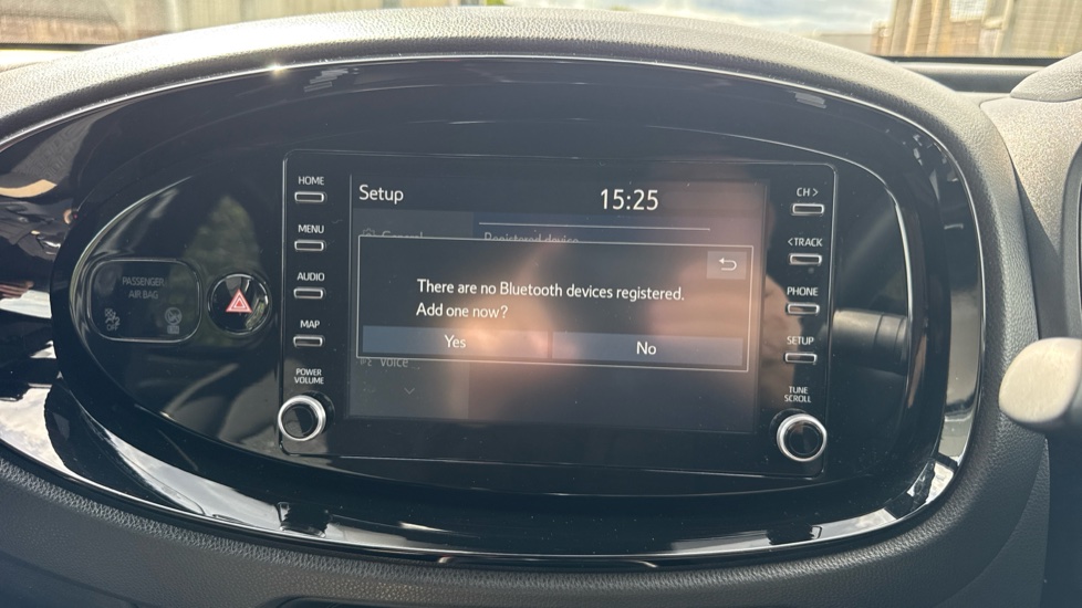 Toyota Aygo X 1.0 VVT-i Edge 5dr Petrol Hatchback - Image 39