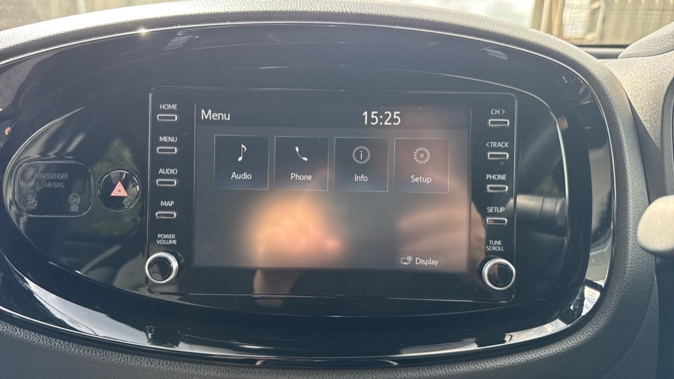 Toyota Aygo X 1.0 VVT-i Edge 5dr Petrol Hatchback - Image 41