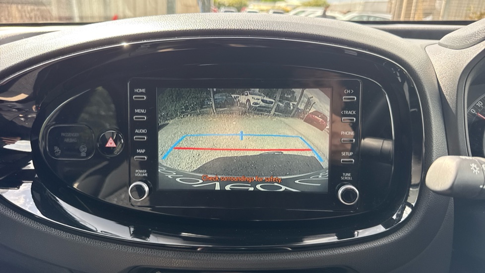 Toyota Aygo X 1.0 VVT-i Edge 5dr Petrol Hatchback - Image 43